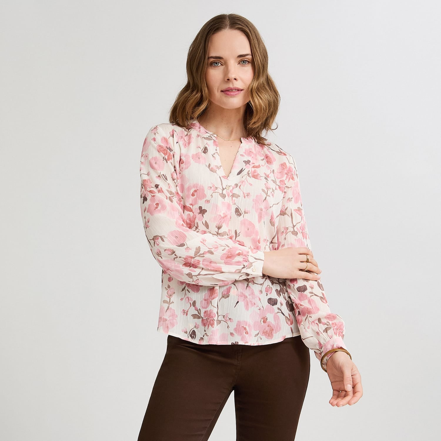 Blusa Escote Mao un Botón Rosado
